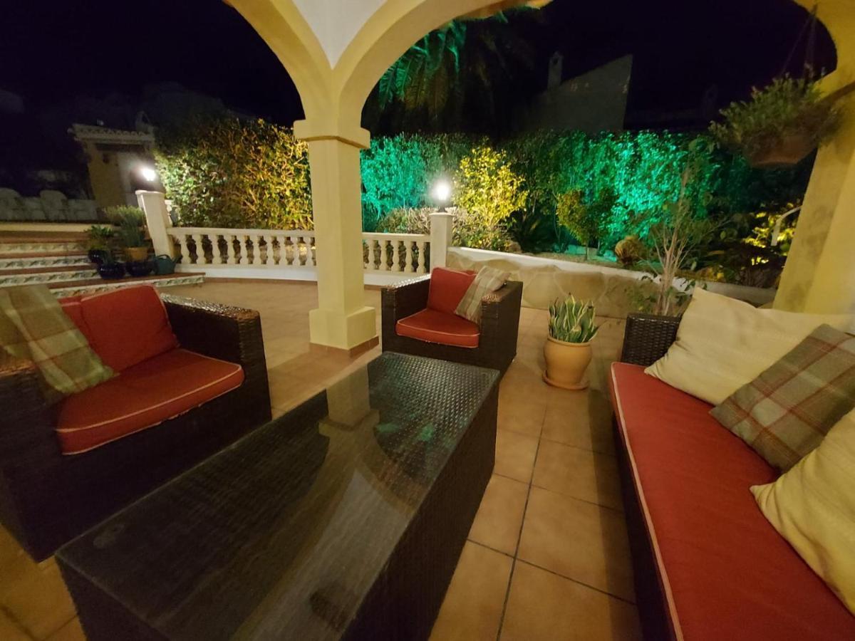Cassandra - Beautiful Private Villa With Heated Pool Included Хавеа Экстерьер фото