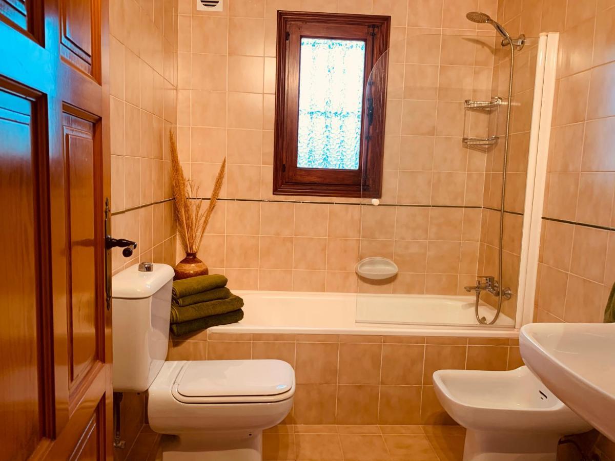 Cassandra - Beautiful Private Villa With Heated Pool Included Хавеа Экстерьер фото